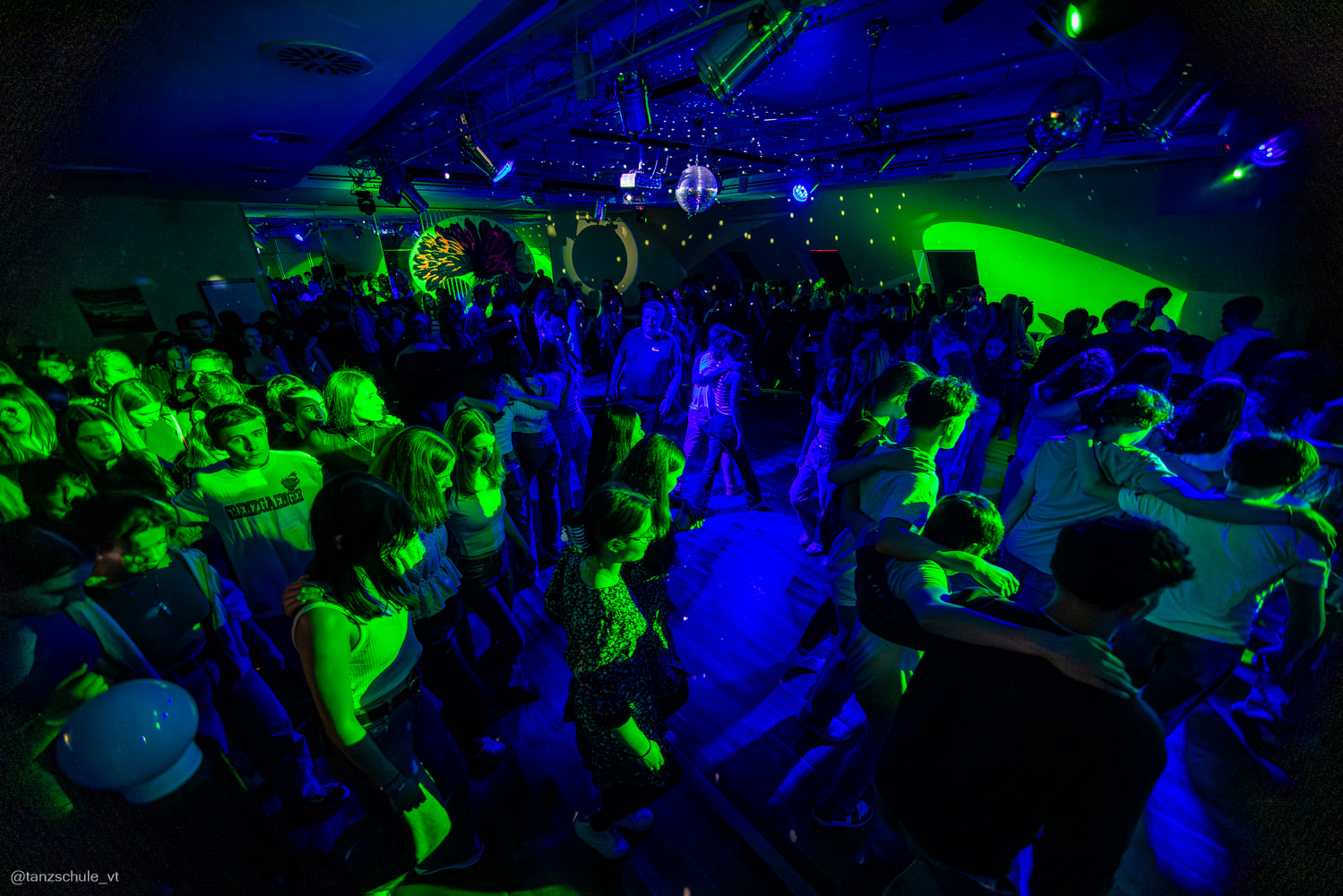 20240420 Huckepack Tanzparty 3433